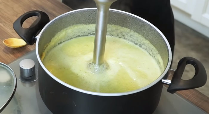 Kremasız Brokoli Çorba Yapılışı